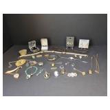 JEWELRY COLLECTION WITH EARRINGS