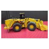 CATERPILLAR 994K 1:50 DIECAST MODEL