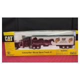 CATERPILLAR MURAL SEMI-TRUCK #1 MODEL
