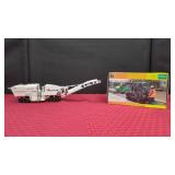 ROADTEC RX-700 MODEL AND VOGELE VISION 5200