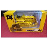 CATERPILLAR D4 TRACTOR MODEL WITH BULLDOZER