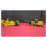 DIECAST CAT D11T BULLDOZER AND PM822 SET