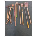 11 MIXED GARDEN TOOLS