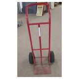 HAND TRUCK WITH PNEUMATIC TIRES
