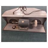 BENCH POLISHER BUFFER WITH DUST COLLECTION HOOD