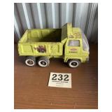 Tonka hydraulic dump truck
