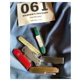 Assorted pocket knives