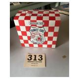 Empty Yankee girl, tobacco box