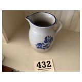 Pfaltzgraff drinking water pitcher. Yorktowne