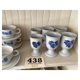 Shelf lot of Pfaltzgraff Yorktowne dish ware