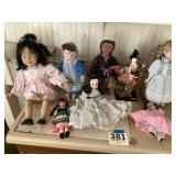 Lot of dolls