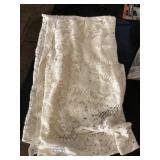 Vintage Tablecloth 40x46