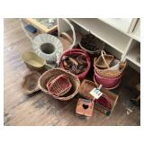 Miscellaneous basket lot