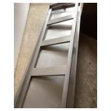 Salad bar cool table with drain