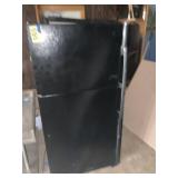 Refrigerator freezer
