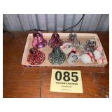Christmas bills and mice decorations