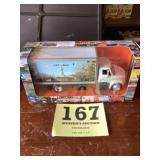 International 4200 old Main diecast truck
