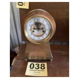 Mantle clock