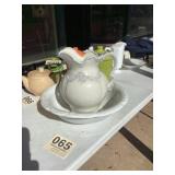 Older Ceramic Pitcher & Wash Basin