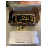 Team caliber diecast Dewalt 124 scale