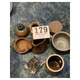 Vintage pottery lot