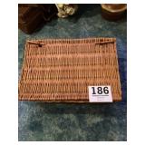 Picnic basket