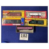 5 HO Gauge Cars