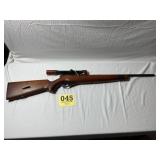 045 - Mossberg 151  22 LR