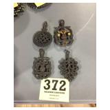 Lot of 4 small Trivets