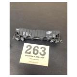 Northwestern  employee owned coal car CNW 63102 HO