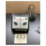 Lionel R 110 Watt train master transformer