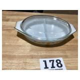 Vintage Pyrex divided, baking dish with glass lid