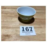 In each Pyrexx, small size, mixing bowl, green