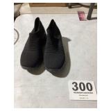 Ladies Shoes size 8.5