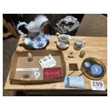 Miscellaneous lot of old and newer, decor, items,