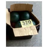 Bocce ball set