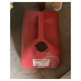 Rubbermaid gas can