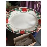 Christmas dishes approximately 25 pieces