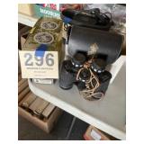 Tasso 8 x 40 binoculars