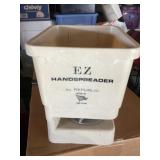 EZ Handspreader by Republic
