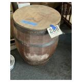 24 inch wooden barrel with lid