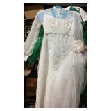 Wedding Dress with veil / Vintage