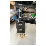 2 portable LED desk lights