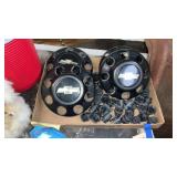 Chevy/Chevrolet heat lug center hubcaps