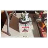 House of Lloyd Christmas around the world,