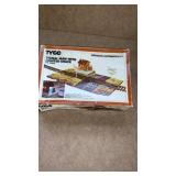 TYCO HO  signal man with lighted shack