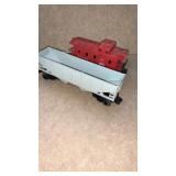 Lionel ore car and caboose 6257