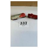 HO gauge Santa Fe engine number 5028 and caboose