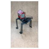 Marx elevated loading crane