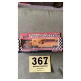 Matchbox superstars, diecast, transporters